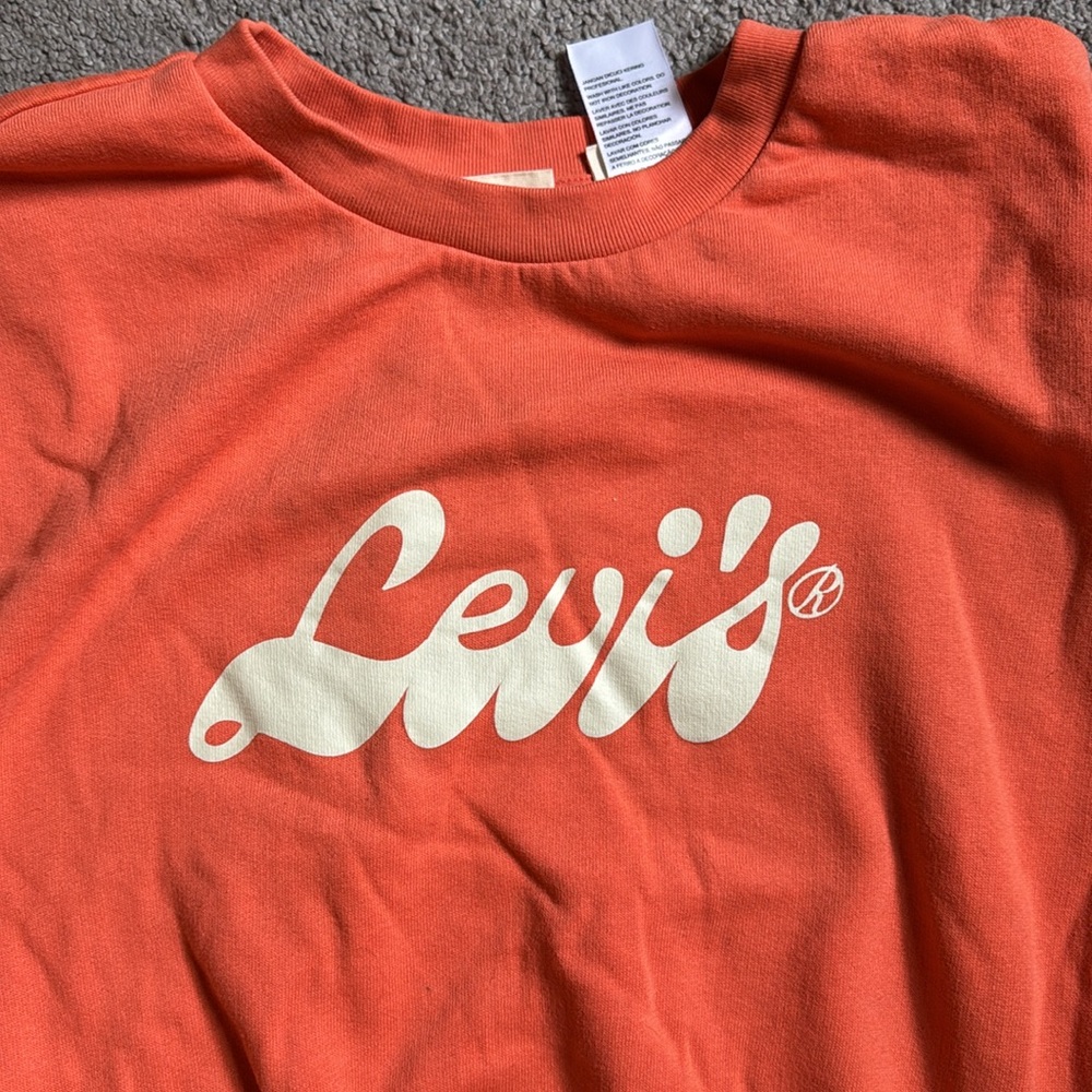 Levi's Cropped Sweatshirt - Picture 3 of 4